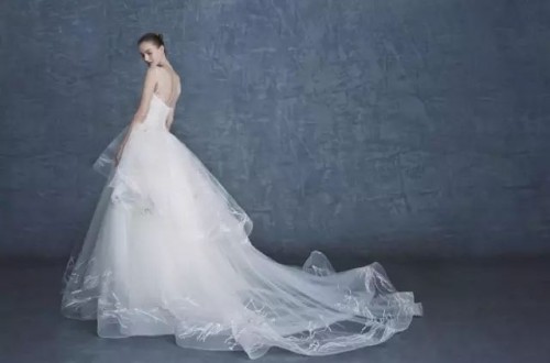 品牌婚纱选哪个好？三个值得选购的婚纱品牌分享