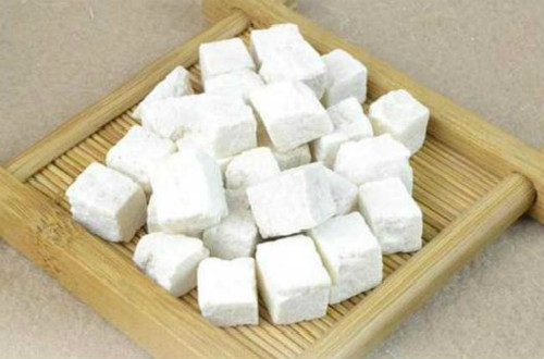 什么是白茯苓？有哪些功效和不良反应？