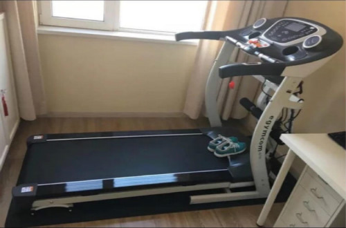 家用跑步机价格一般是多少？怎么选择适合自己的跑步机？