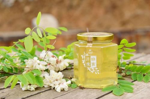 洋槐蜂蜜是用什么做成的 洋槐蜂蜜的功效有哪些