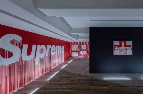 supreme官网：倡导挑战精神 强调自主发奋
